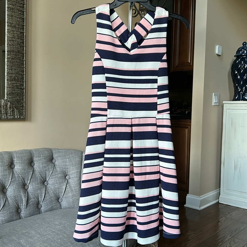 Beautiful Zunie Dress NWT